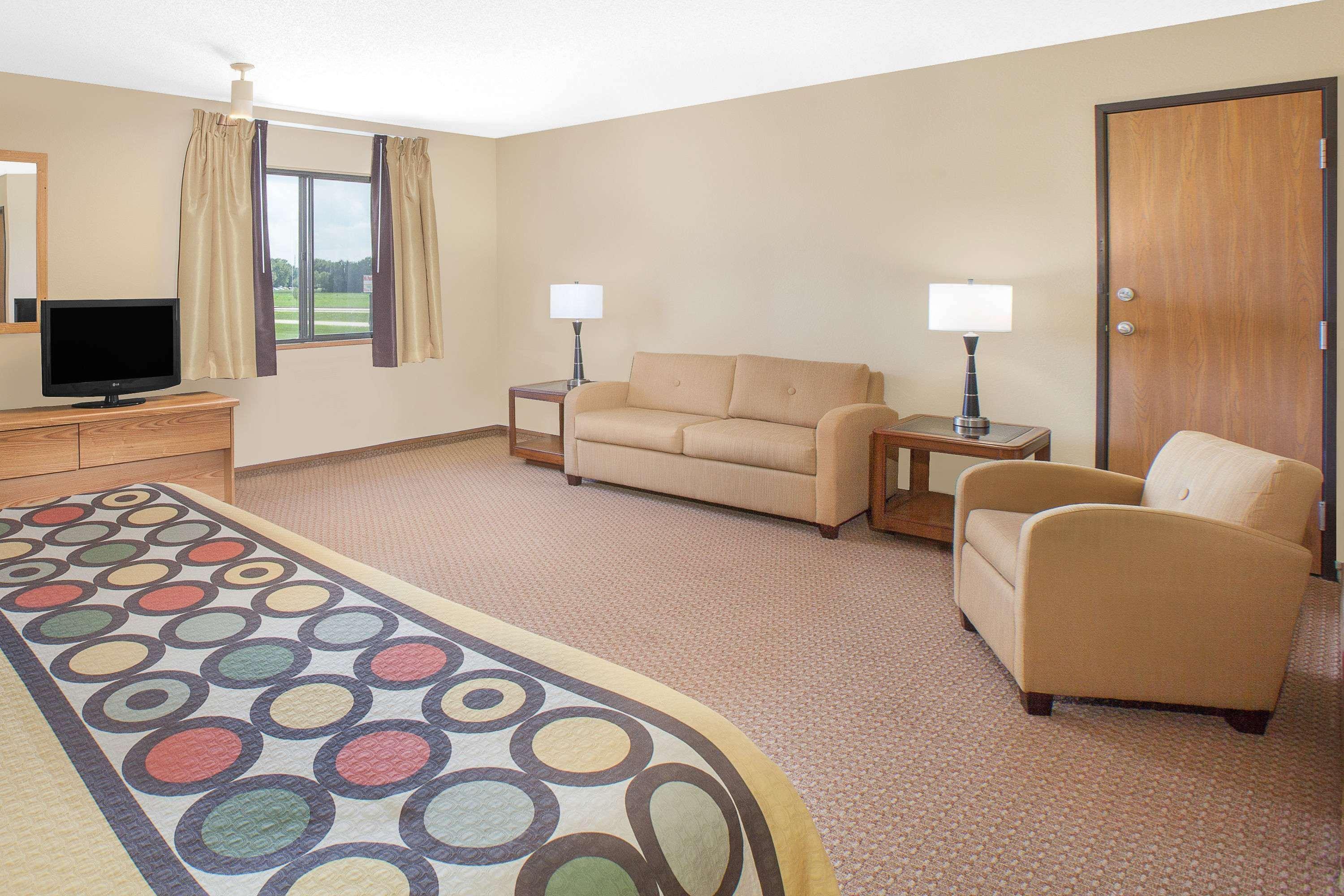 Super 8 By Wyndham Mt Pleasant Motel Mount Pleasant Luaran gambar